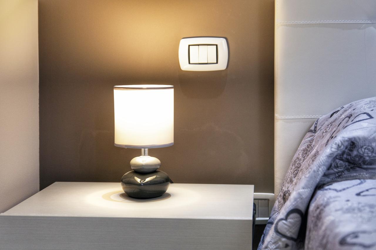 Apartment Domus Schiavuzzo ปาแลร์โม ภายนอก รูปภาพ